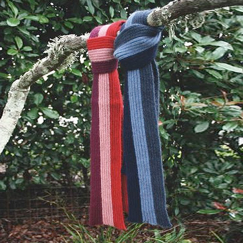Lothlorian Child's Rib Stripe Scarf